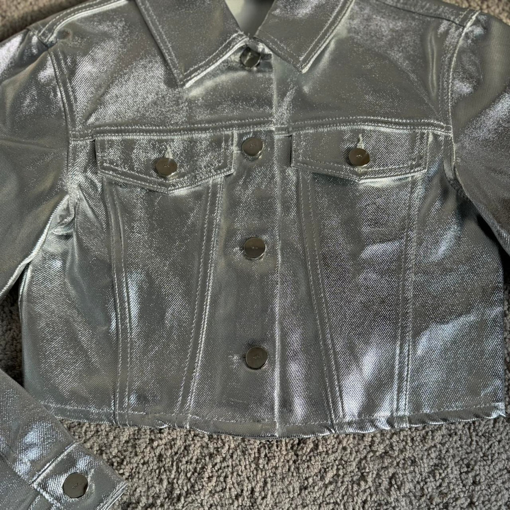 jackets - Picture 4 of 8